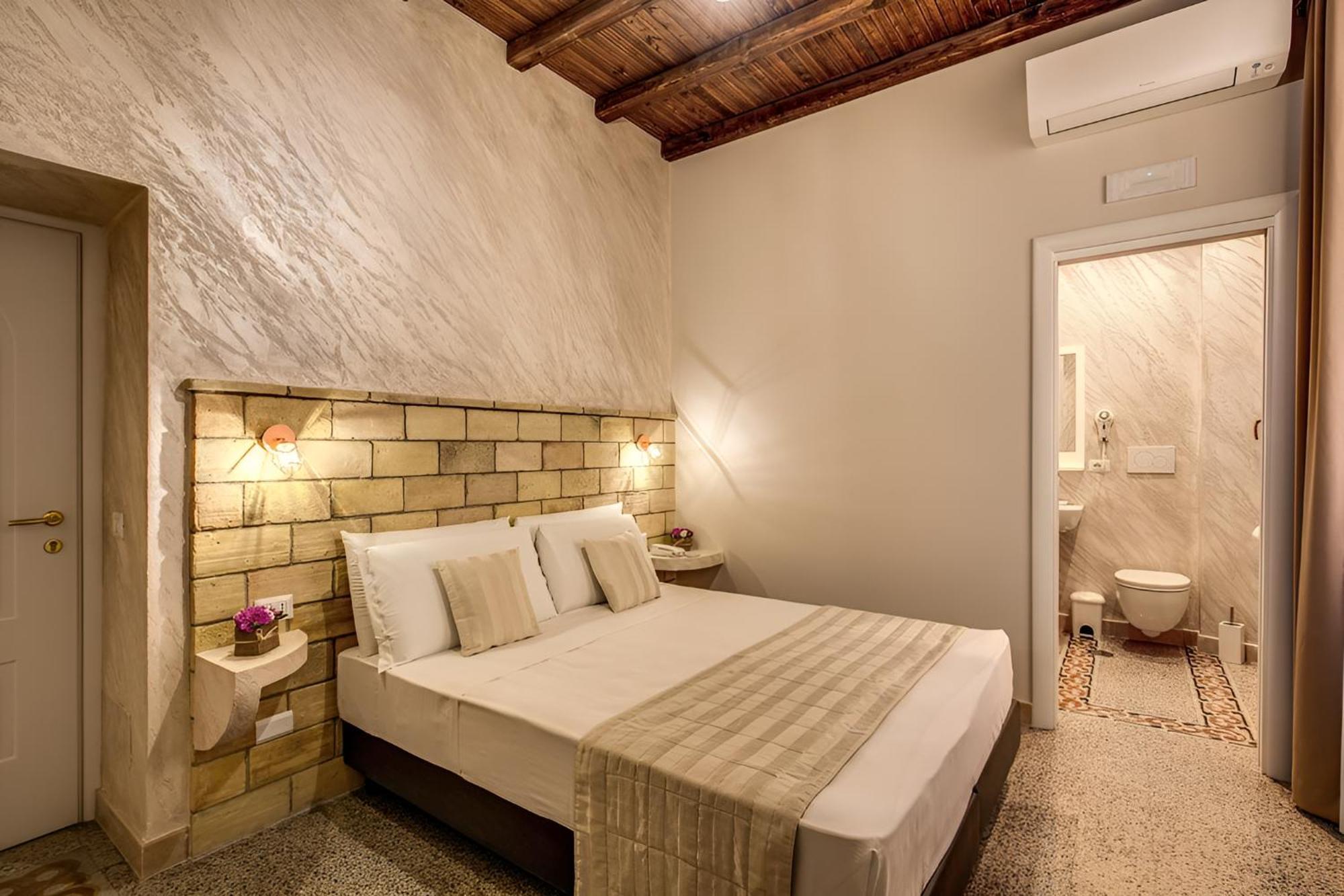 Colosseo Accomodation Room Guest House Rome Buitenkant foto