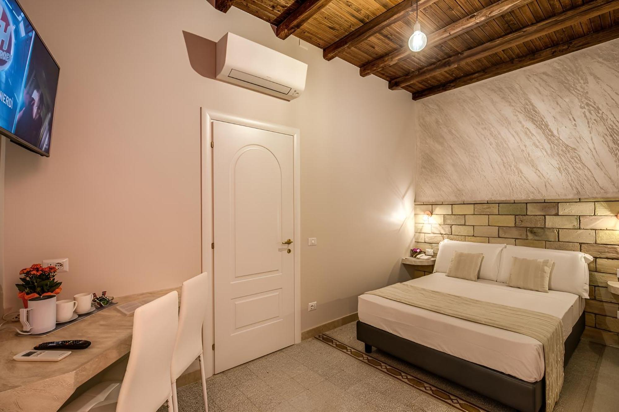 Colosseo Accomodation Room Guest House Rome Buitenkant foto