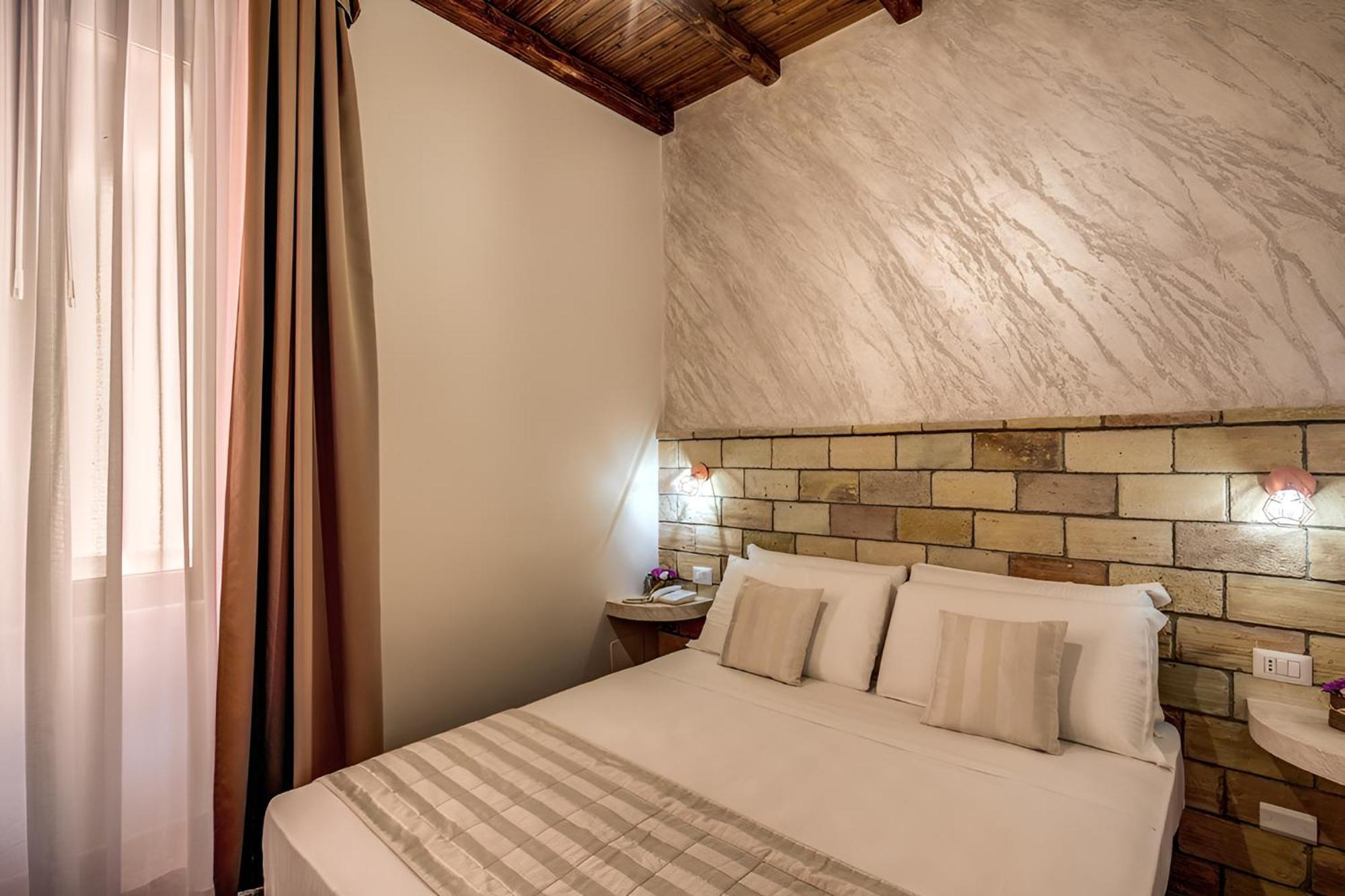 Colosseo Accomodation Room Guest House Rome Buitenkant foto